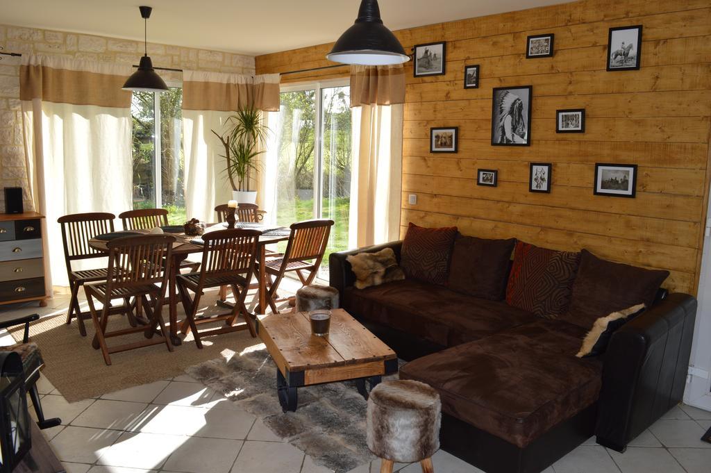 Les Gites De La Pomme D'Or Beuzeville Room photo